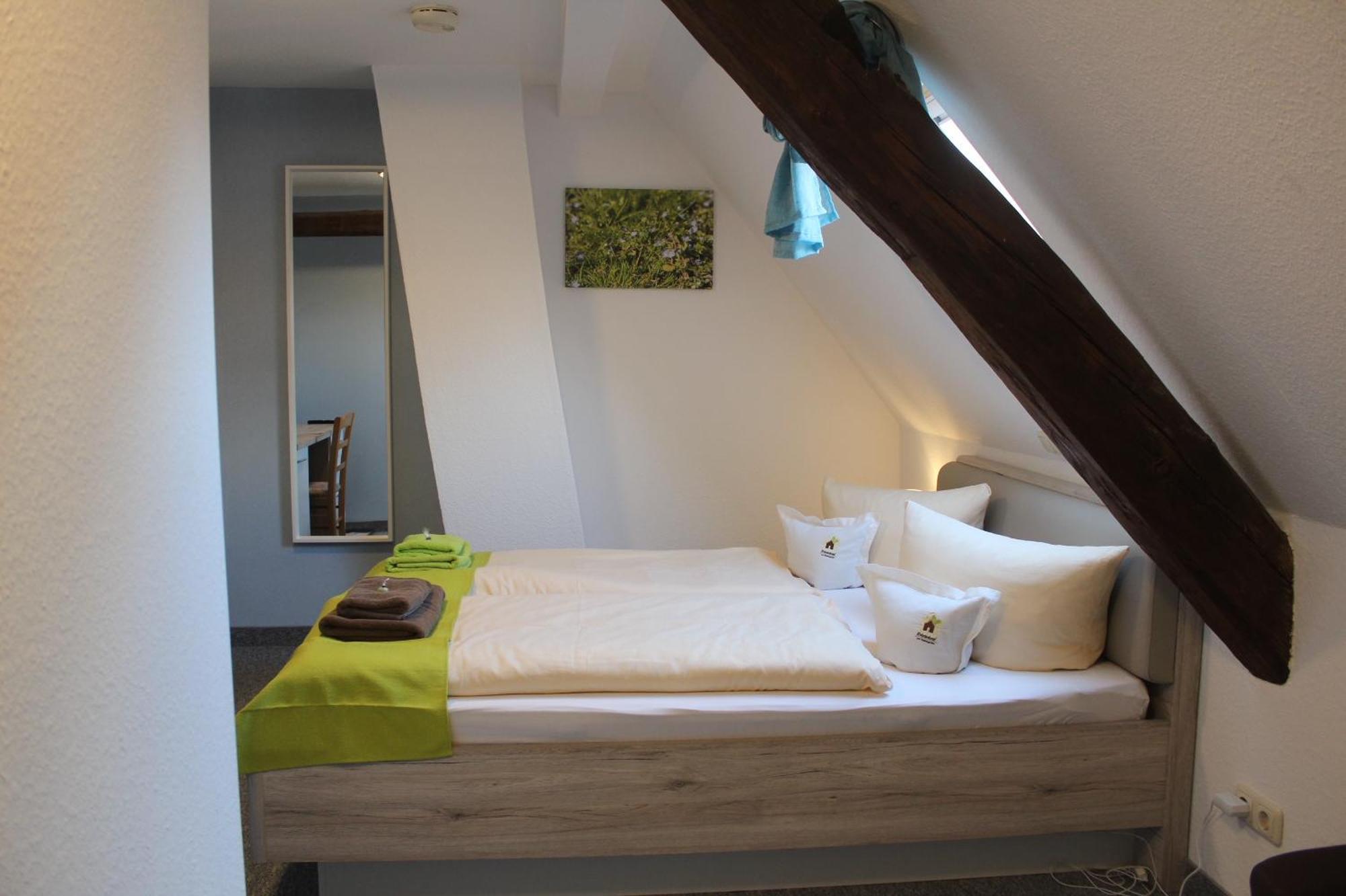 Kraeuterhotel Garni Zur Klostergrotte Nohra  Eksteriør billede
