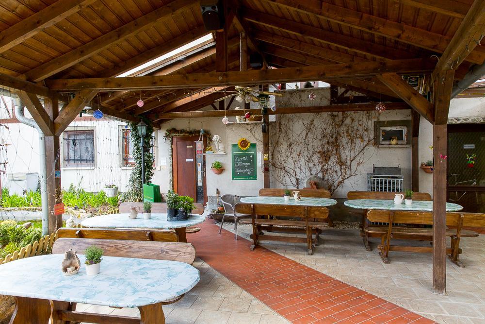 Kraeuterhotel Garni Zur Klostergrotte Nohra  Eksteriør billede