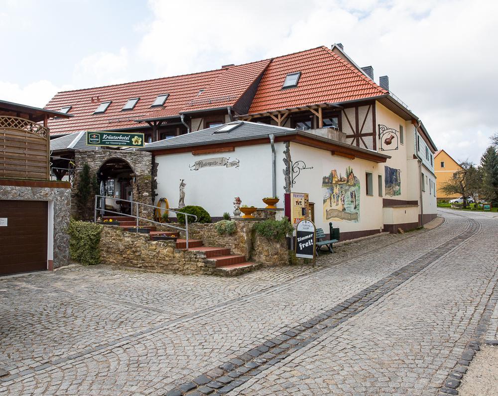 Kraeuterhotel Garni Zur Klostergrotte Nohra  Eksteriør billede