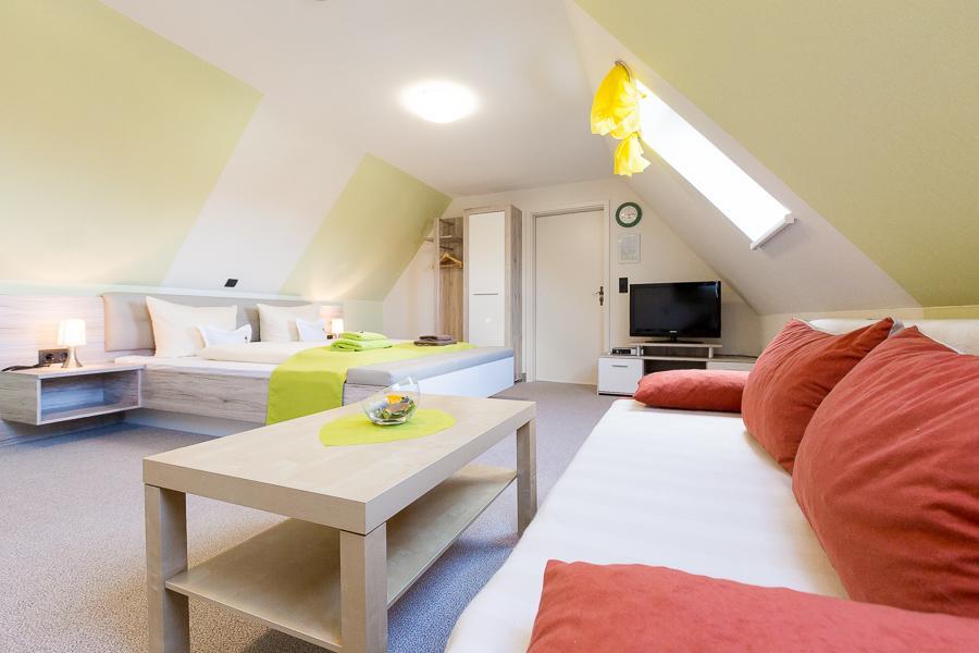 Kraeuterhotel Garni Zur Klostergrotte Nohra  Eksteriør billede