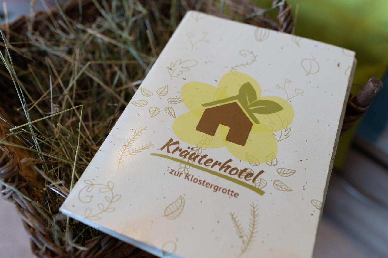 Kraeuterhotel Garni Zur Klostergrotte Nohra  Eksteriør billede