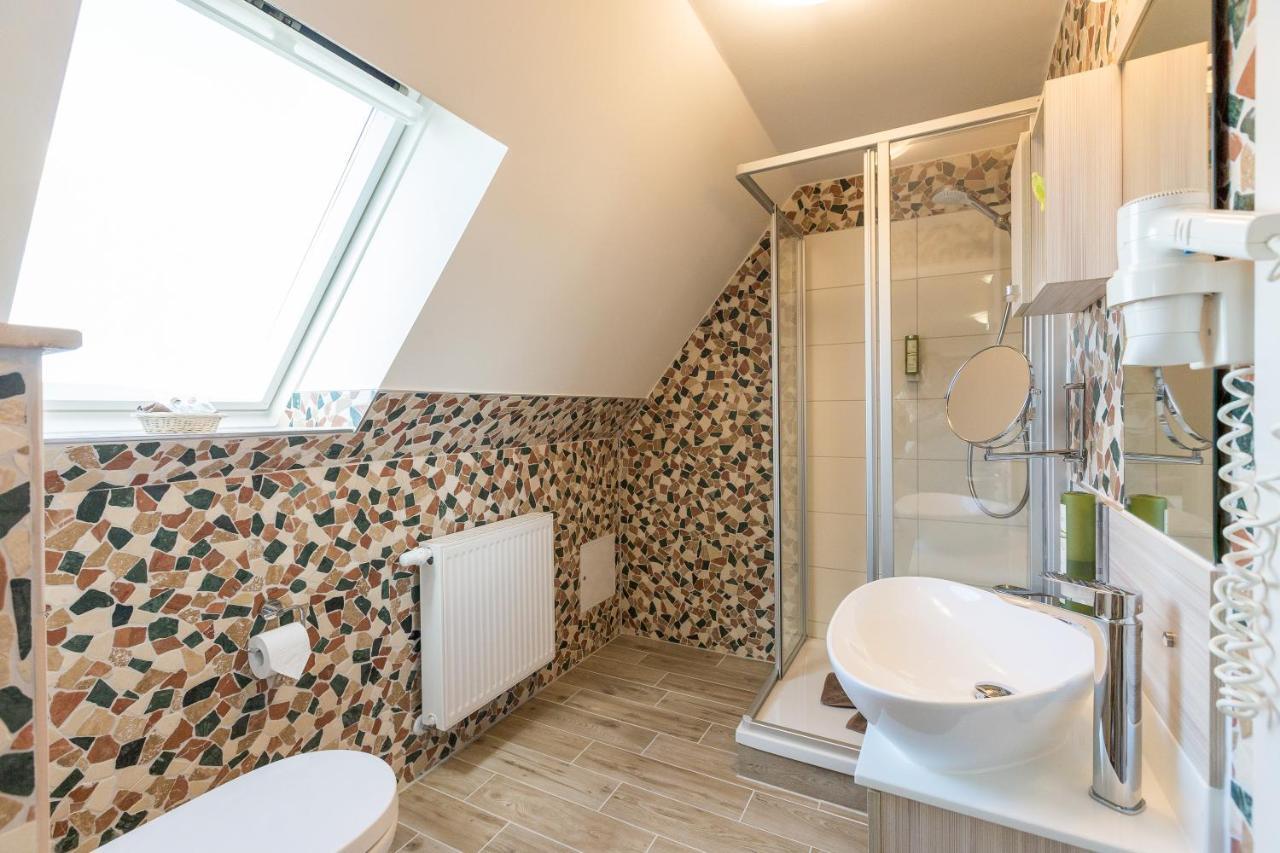 Kraeuterhotel Garni Zur Klostergrotte Nohra  Eksteriør billede