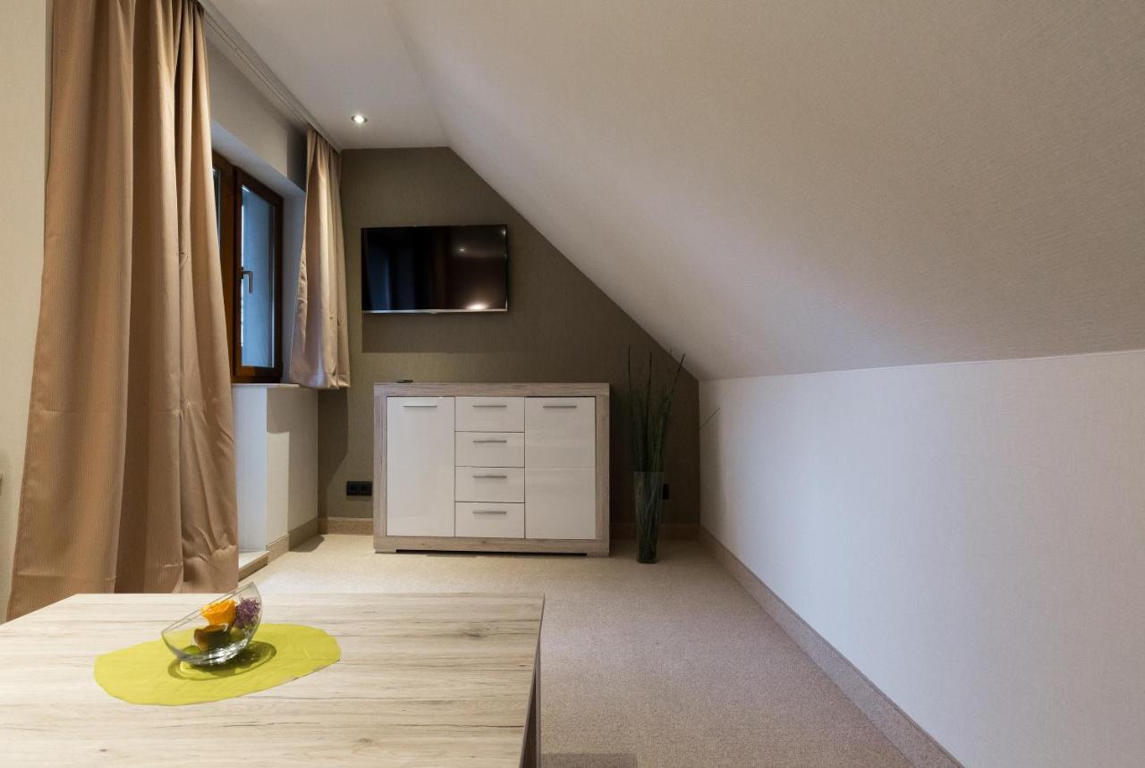 Kraeuterhotel Garni Zur Klostergrotte Nohra  Eksteriør billede